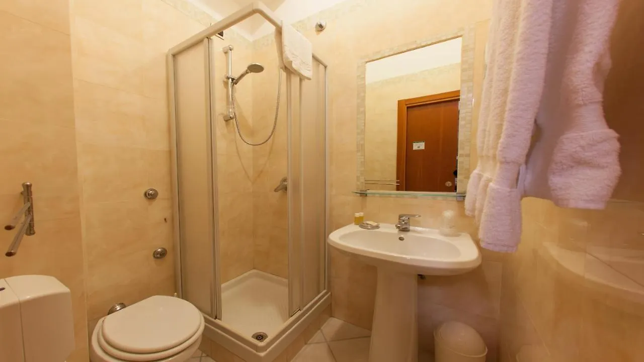 Dama Private Rooms Rome 2*,  Italy
