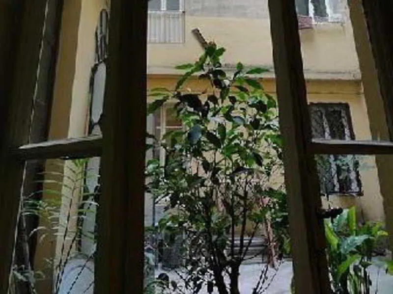 ** Guest house Dama Private Rooms Rome Italy