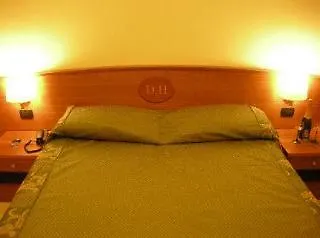 Dama Private Rooms Rome Italy