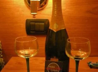 ** Guest house Dama Private Rooms Rome Italy